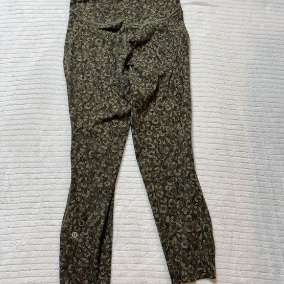 lululemon athletica Pants - lululemon athletica Green Patterned Leggings